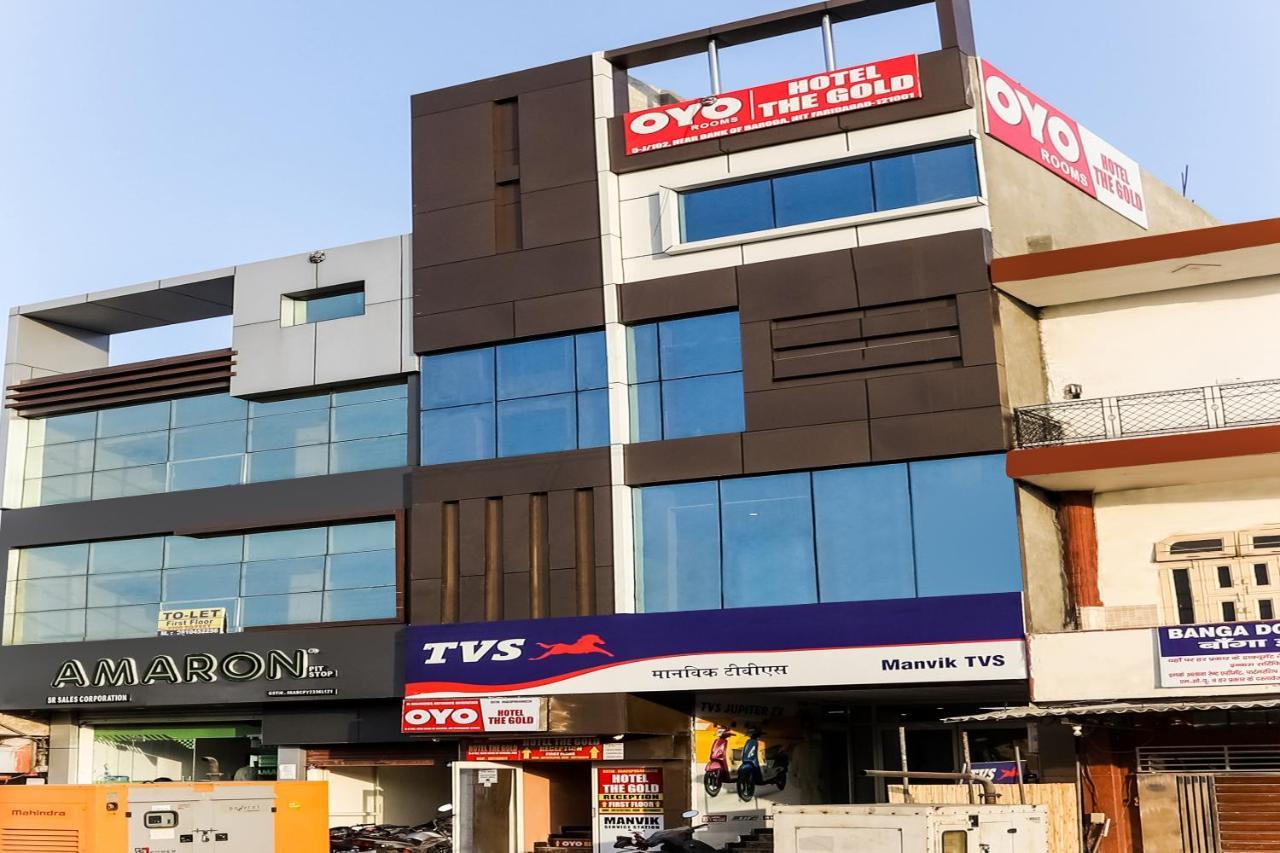 Oyo 72993 Hotel The Gold Фаридабад Экстерьер фото